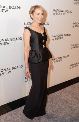 January 13, 2026, Bronx, New York, USA: Amy Ryan attends National Board of Review Awards Gala at Cipriani 42nd Street in New York, NY on January 13, 2026 Bronx USA - ZUMAr339 20260113_znp_r339_115 Copyright: xLevxRadinx