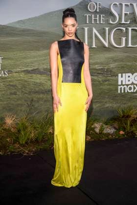 abb: Tanzyn Crawford zu Gast auf dem schwarzen Teppich bei der Kinostart der Weltpremiere von HBO Max A Knight of the Seven Kingdoms der US amerikanischen Fantasyserie im Zoo Palaast am 13.01.2025 in Berlin Berlin Deutschland