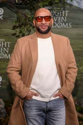 abb: Veysel zu Gast auf dem schwarzen Teppich bei der Kinostart der Weltpremiere von HBO Max A Knight of the Seven Kingdoms der US amerikanischen Fantasyserie im Zoo Palaast am 13.01.2025 in Berlin Berlin Deutschland