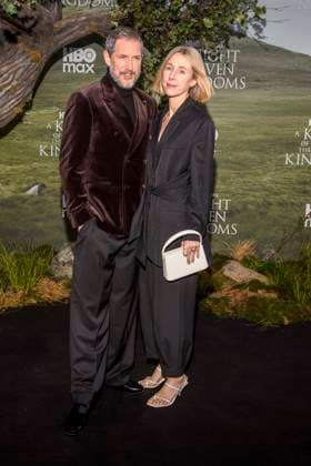 abb: Bertie Carvel und mit Ehefrau Sally Scott zu Gast auf dem schwarzen Teppich bei der Kinostart der Weltpremiere von HBO Max A Knight of the Seven Kingdoms der US amerikanischen Fantasyserie im Zoo Palaast am 13.01.2025 in Berlin Berlin Deutschland