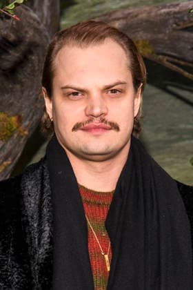 abb: Wilson Gonzalez Ochsenknecht zu Gast auf dem schwarzen Teppich bei der Kinostart der Weltpremiere von HBO Max A Knight of the Seven Kingdoms der US amerikanischen Fantasyserie im Zoo Palaast am 13.01.2025 in Berlin Berlin Deutschland