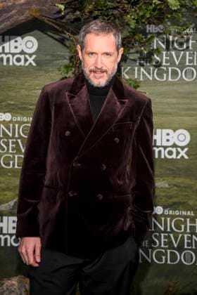 abb: Bertie Carvel zu Gast auf dem schwarzen Teppich bei der Kinostart der Weltpremiere von HBO Max A Knight of the Seven Kingdoms der US amerikanischen Fantasyserie im Zoo Palaast am 13.01.2025 in Berlin Berlin Deutschland