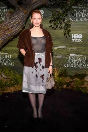 abb: Karoline Herfurth zu Gast auf dem schwarzen Teppich bei der Kinostart der Weltpremiere von HBO Max A Knight of the Seven Kingdoms der US amerikanischen Fantasyserie im Zoo Palaast am 13.01.2025 in Berlin Berlin Deutschland