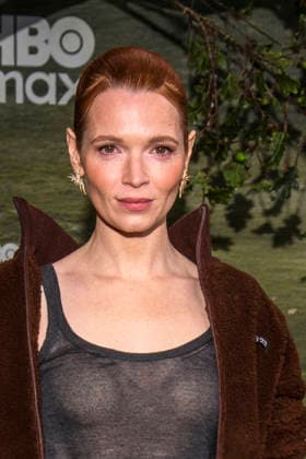 abb: Karoline Herfurth zu Gast auf dem schwarzen Teppich bei der Kinostart der Weltpremiere von HBO Max A Knight of the Seven Kingdoms der US amerikanischen Fantasyserie im Zoo Palaast am 13.01.2025 in Berlin Berlin Deutschland