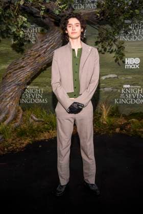 abb: Eren M. Guevercin zu Gast auf dem schwarzen Teppich bei der Kinostart der Weltpremiere von HBO Max A Knight of the Seven Kingdoms der US amerikanischen Fantasyserie im Zoo Palaast am 13.01.2025 in Berlin Berlin Deutschland