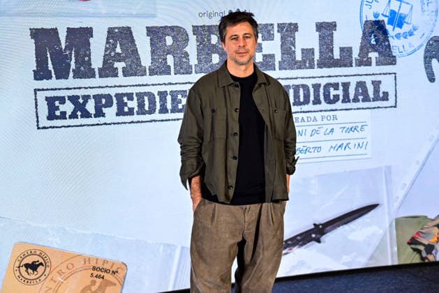 January 14, 2026, Madrid, Madrid, SPAIN: Photocall with actors Natalia de Molina, Hugo Silva, and Manuela Calle; creator and director Dani de la Torre; journalists Arturo Lezcano and Nacho Carretero, whose original idea inspired the series; and executive producers Fran AraoÂºjo (Movistar Plus+) and Pepe Ripoll Madrid SPAIN - ZUMAz108 20260114_znp_z108_005 Copyright: xRichardxZubelzux