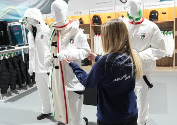 Milan, Megastore in Piazza Duomo for the Milan Cortina 2026 Winter Olympics and Paralympics, with the sale of gadgets and clothing and advertising - Milan Cortina 2026 Winter Olympic Games  Copyright: xDuilioxPiaggesix xipa-agency.netx xDuilioxPiaggesix IPA_Agency_IPA70053800