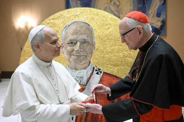 Mosaic Portrait of Pope Leo XIV for St. Paul Outside the Walls Basilica - Vatican In keeping with tradition, the Vatican Mosaic Studio shows the mosaic portrait of Pope Leo XIV destined for the Basilica of St. Paul Outside the Walls (Rome) on January 14, 2026, Vatican. In accordance with the ancient tradition that accompanies the election of every Pope, just over eight months after the election of Pope Leo XIV, the Vatican Mosaic has completed the mosaic portrait destined for the Basilica of Saint Paul Outside the Walls in Rome. The mosaic roundel, with a diameter of 137 centimeters, was created using glass enamels and gold on a metal structure at the studio of the Fabric of Saint Peter. The work will be installed in the space next to the p  Copyright: xABACAx