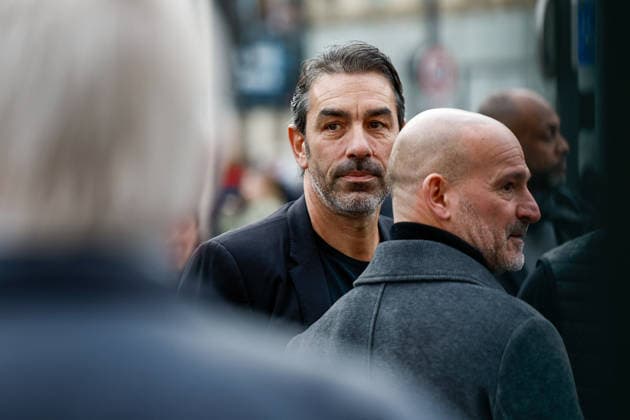 Stéphane Courbis et Robert Pirès Arrivals at the religious ceremony in tribute to Rolland Courbis at the Madeleine church in Paris, France, on January 14, 2026 Jacovides Moreau Bestimage Arrivals at the religious ceremony in tribute to Rolland Courbis at the Madeleine church in Paris, France, on January 14, 2026 Paris France  Copyright: xJACOVIDES-MOREAUx xBESTIMAGExJACOVIDES-MOREAUx xBESTIMAGEx