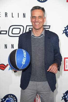 Rocco Braeuniger (Amazon Vice President, Country Manager) bei der Ankunft zum NBA TIP-OFF-DINNER im Axel Springer Hochhaus in Berlin am 14.01.2026