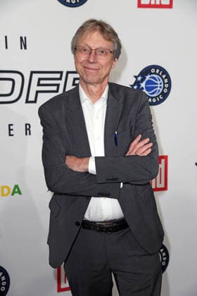 Walter M. Straten bei der Ankunft zum NBA TIP-OFF-DINNER im Axel Springer Hochhaus in Berlin am 14.01.2026