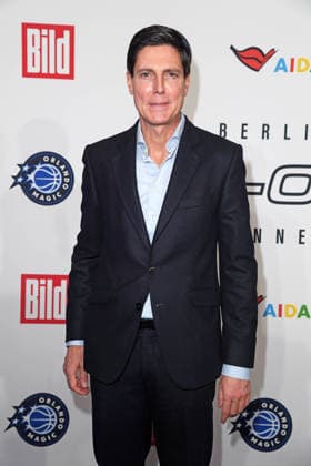 Marcus Hoefl bei der Ankunft zum NBA TIP-OFF-DINNER im Axel Springer Hochhaus in Berlin am 14.01.2026
