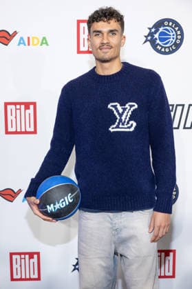 NBA Tip-Off Dinner Axel Springer Tristan da Silva Tip - off Dinner Der Axel Springer Verlag lädt anläßlich des NBA Spiels am 15.01. zu einem Dinner ins Verlagshaus in Berlin Copyright: xEventpressxFuhrx