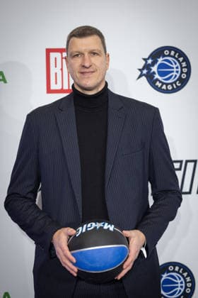 NBA Tip-Off Dinner Axel Springer Patrick Femerling Tip - off Dinner Der Axel Springer Verlag lädt anläßlich des NBA Spiels am 15.01. zu einem Dinner ins Verlagshaus in Berlin Copyright: xEventpressxFuhrx