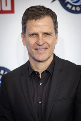 NBA Tip-Off Dinner Axel Springer Oliver Bierhoff Tip - off Dinner Der Axel Springer Verlag lädt anläßlich des NBA Spiels am 15.01. zu einem Dinner ins Verlagshaus in Berlin Copyright: xEventpressxFuhrx