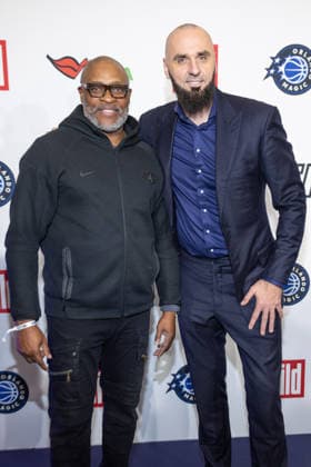 NBA Tip-Off Dinner Axel Springer Nick Anderson und Marcin Gortat Tip - off Dinner Der Axel Springer Verlag lädt anläßlich des NBA Spiels am 15.01. zu einem Dinner ins Verlagshaus in Berlin Copyright: xEventpressxFuhrx