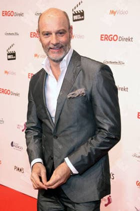 Simon Licht at 63rd Berlin International Film Festival (Berlinale) - 99 Fire Films Award at Admiralspalast at FriedrichstraoÂüe in Mitte., Berlin, Germany WENN 10831853.jpg