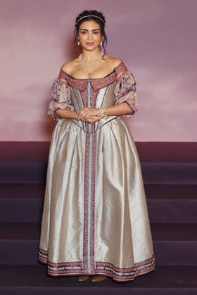 World premiere of season 4 of the Netflix series Bridgerton Avant premiere mondiale de la saison 4 de la série Netflix La Chronique de Bridgerton Camelia El Badia 452166 2026 01 14  Copyright: xSebastienxFremontx xStarfacex STAR_452166_259