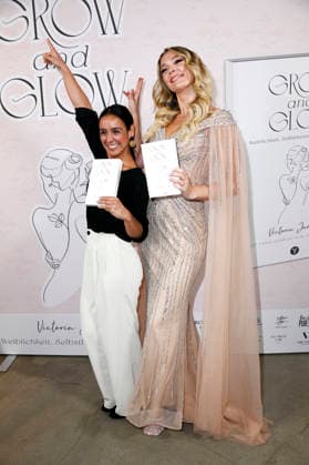 Sarah Alles und Victoria Jancke beim Launch des Buches Grow & Glow von Victoria Jancke im The Visit Coffee, Roastery & Eatery Kudamm. Berlin, 14.01.2026