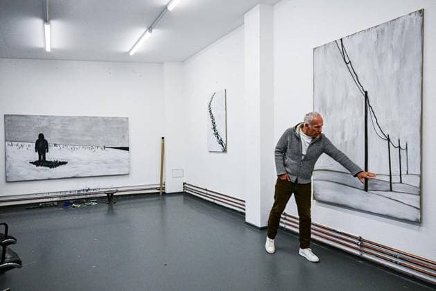 Atelierbesuch Dieter Mammel ** NUR FÜR REDAKTIONELLE ZWECKE ** EDITORIAL USE ONLY **<p>Atelierbesuch Dieter Mammel, Der Künstler präsentiert Schneelandschaften in der Galerie Poll. Wir besuchen ihn in seinem Atelier, fotografiert am 14.01.2026 in Berlin. Berlin Berlin Berlin Copyright: MaurizioxGambarini