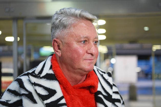 Hubert Fella - Abflug der Kandidaten der RTL TV-Show ICH BIN EIN STAR, HOLT MICH HIER RAUS am Frankfurter Flughafen in Frankfurt am Main am 15.01.2026