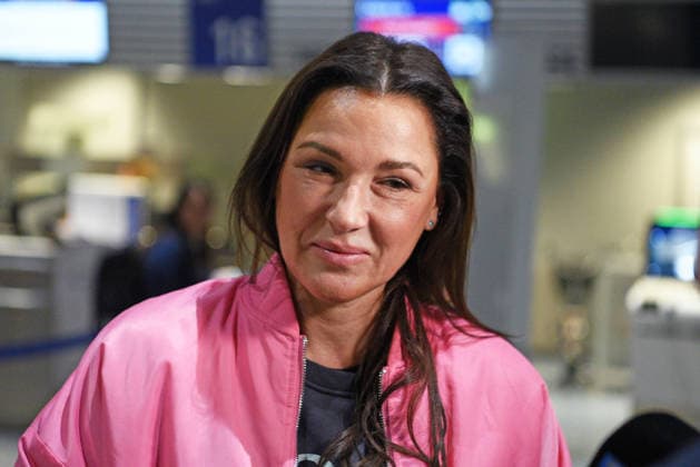 Simone Ballack - Abflug der Kandidaten der RTL TV-Show ICH BIN EIN STAR, HOLT MICH HIER RAUS am Frankfurter Flughafen in Frankfurt am Main am 15.01.2026