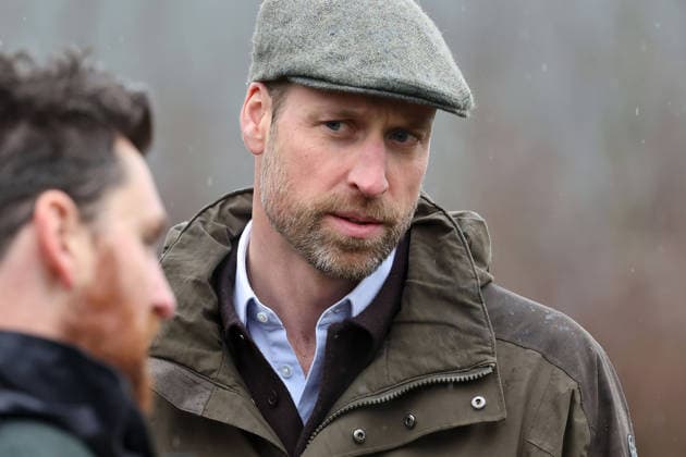 The Prince of Wales visits Bridge End Farm The Prince of Wales visits a family run farm as Patron of We Are Farming Minds a Herefordshire based charity committed to supporting farmers and promoting good mental health among the farming community across the UK, in Much Cowarne, Herefordshire, UK, on the 15th January 2026. Picture by Richard Pohle WPA-Pool Much Cowarne Bridge End Farm Herefordshire United Kingdom  WHA-0807