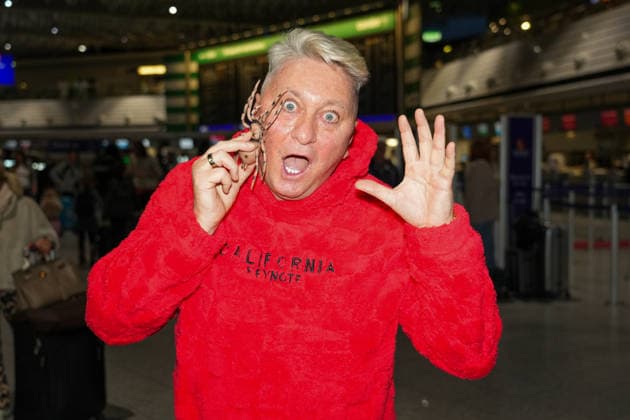 RTL Dschungelcamp - Frankfurt 2026. Hubert Fella bei der Abreise zur RTL-Sendung Ich bin ein Star Holt mich hier raus. Dschungelcamp 2026 am Flughafen Frankfurt. Frankfurt Flughafen Hessen