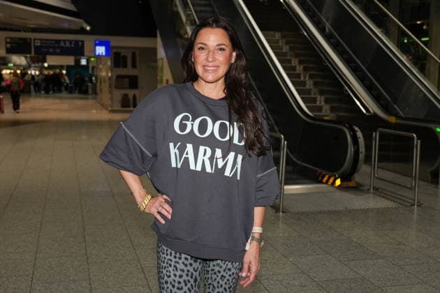 RTL Dschungelcamp - Frankfurt 2026. Simone Ballack bei der Abreise zur RTL-Sendung Ich bin ein Star Holt mich hier raus. Dschungelcamp 2026 am Flughafen Frankfurt. Frankfurt Flughafen Hessen