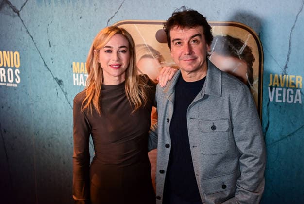January 15, 2026, Madrid, Madrid, SPAIN: Photocall at the VIP premiere of the stage play Un Matrimonio Sin Filtros, held at Teatro Maravillas. Actors, guests, and cultural figures pose for the media during the opening night of this comedy production. In the image Marta Hazas and Javier Veiga Madrid SPAIN - ZUMAz108 20260115_znp_z108_073 Copyright: xRichardxZubelzux
