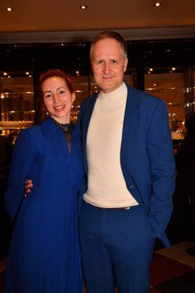 Regina Speisender und Thomas Sprekelsen Premiere Wer schießt auf Frau Hummel? Komödie im Hotel Bayerischen Hof München 15. Januar 2026