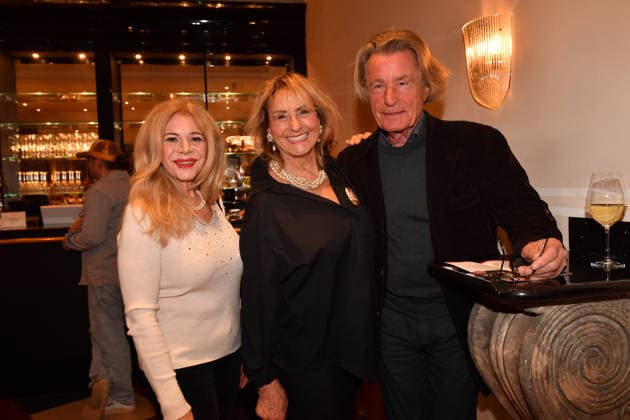 Julia Kent, Diana Körner Premiere Wer schießt auf Frau Hummel? Komödie im Hotel Bayerischen Hof München 15. Januar 2026