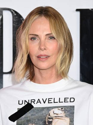 Apple TV™s ˜Palm Royale™ Season 2 Finale Charlize Theron arriving to Apple TV™s Palm Royale season 2 finale event held at The Wolf Theater at the Television Academy on January 15, 2026 in North Hollywood, Ca. North Hollywood The Wolf Theater at the Television Academy California USA Copyright: xTammiexArroyox xAFF-USA.comx