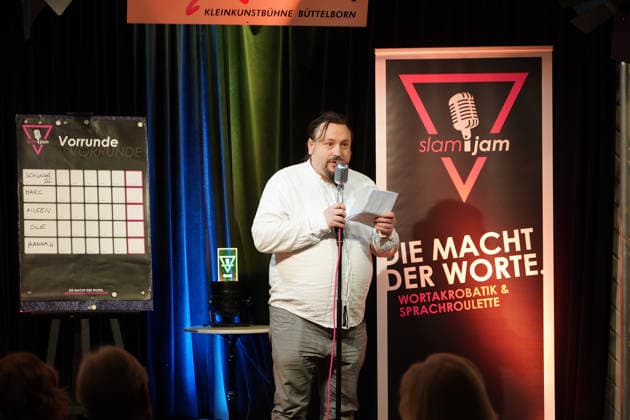 Schunke III tritt beim Slam Jam im Büttelborner Cafe Extra auf - Büttelborn 15.01.2026: Slam Jam im Cafe Extra