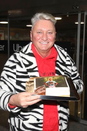 Hubert Fella bei der Abreise der Dschungelcamp-Kandidaten der RTL Reality-TV-Show Ich bin ein Star - holt mich hier raus nach Australien auf dem Flughafen Frankfurt am Main. Frankfurt, 15.01.2026