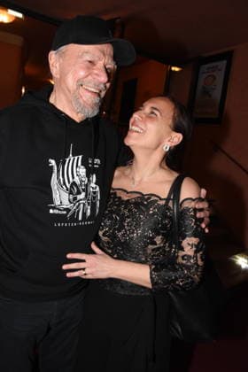 Darsteller Dirk Galuba, Schauspieler Frau Enrica Muenchen 15 01 2026 Komoedie im Bayerischen Hof Premiere Wer schiesst auf Frau Hummel Foto Muenchen