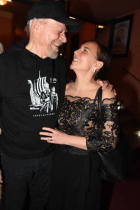 Darsteller Dirk Galuba, Schauspieler Frau Enrica Muenchen 15 01 2026 Komoedie im Bayerischen Hof Premiere Wer schiesst auf Frau Hummel Foto Muenchen