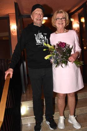 Darsteller Dirk Galuba, Schauspieler Saskia Vester, Schauspielerin Muenchen 15 01 2026 Komoedie im Bayerischen Hof Premiere Wer schiesst auf Frau Hummel Foto Bernd Muenchen Muenchen