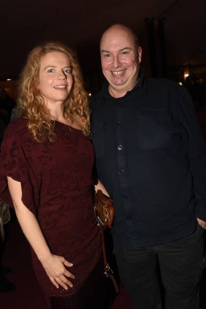 Julia Uttendorfer Schauspielerin Guenther Brenner Schauspieler Muenchen 15 01 2026 Komoedie im Bayerischen Hof Premiere Wer schiesst auf Frau Hummel Foto Bernd Muenchen Muenchen