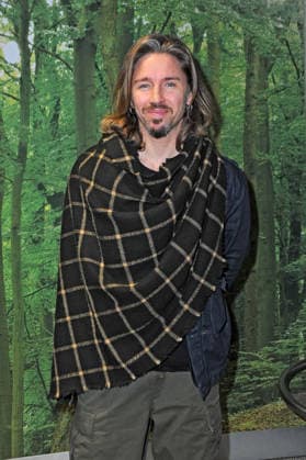 RTL - Dschungelcamp 2026. Gil Ofarim anläßlich der Abreise der Kandidaten der RTL - Sendung Ich bin ein Star - holt mich hier raus zum Dschungel-Camp 2026 in Australien am 16.01.2026 auf dem Flughafen Frankfurt Main. 20260116MWI099010