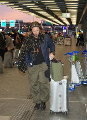 RTL Dschungelcamp - Frankfurt 2026. Gil Ofarim bei der Abreise zur RTL-Sendung Ich bin ein Star Holt mich hier raus. Dschungelcamp 2026 am Flughafen Frankfurt. Frankfurt Flughafen Hessen