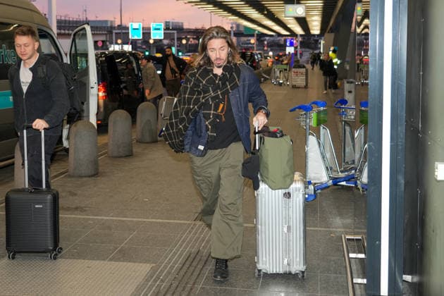 RTL Dschungelcamp - Frankfurt 2026. Gil Ofarim bei der Abreise zur RTL-Sendung Ich bin ein Star Holt mich hier raus. Dschungelcamp 2026 am Flughafen Frankfurt. Frankfurt Flughafen Hessen