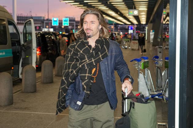 RTL Dschungelcamp - Frankfurt 2026. Gil Ofarim bei der Abreise zur RTL-Sendung Ich bin ein Star Holt mich hier raus. Dschungelcamp 2026 am Flughafen Frankfurt. Frankfurt Flughafen Hessen