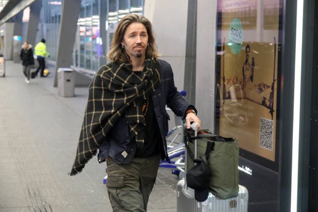 Abflug der Kandidaten der RTL-TV-Show ICH BIN EIN STAR HOLT MICH HIER RAUS Frankfurt Main, 15.01.2026 Gil Ofarim beim Abflug nach Australien ins RTL Dschungelcamp 2026 am Frankfurter Flughafen Hessen Deutschland Copyright: xMatthiasxGränzdörferx