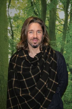 RTL Dschungelcamp - Frankfurt 2026. Gil Ofarim bei der Abreise zur RTL-Sendung Ich bin ein Star Holt mich hier raus. Dschungelcamp 2026 am Flughafen Frankfurt. Frankfurt Flughafen Hessen