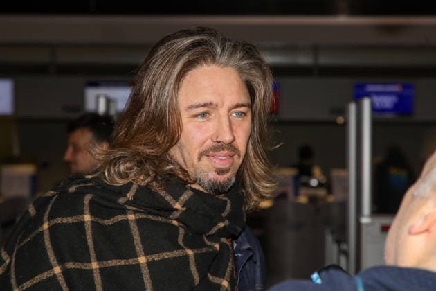Abflug der Kandidaten der RTL-TV-Show ICH BIN EIN STAR HOLT MICH HIER RAUS Frankfurt Main, 16.01.2026 Gil Ofarim beim Abflug nach Australien ins RTL Dschungelcamp 2026 am Frankfurter Flughafen Hessen Deutschland Copyright: xMatthiasxGränzdörferx