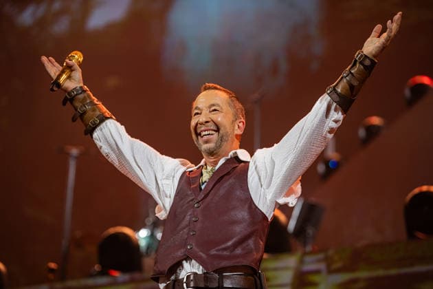 DJ BoBo, Europa Park Arena, The Great Adventure, Konzert, 15 Januar, Europa Park Rust, Eurodance, Live Show, spektakuläre Bühne, Lichteffekte, Tänzer, Choreografie, Hits, Fans, ausverkauft, Tourstart, Multimedia Show, VR Erlebnis, Popkultur, Entertainment, Live Event, Musikshow, Eventbranche, Showpremiere, Familienevent, Winterevent, Symbolfoto für Konzerte, Tourneen, Großevents, Festivalfeeling, Fanbegeisterung, Bühnenperformance, moderne Showtechnik Rust Europa Park Baden-Württemberg Deutschland Copyright: xFINLEYxMÖRCHx