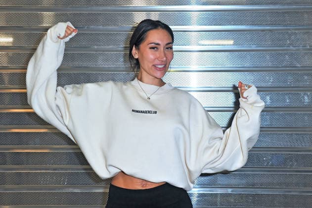 RTL - Dschungelcamp 2026. Samira Yavuz anläßlich der Abreise der Kandidaten der RTL - Sendung Ich bin ein Star - holt mich hier raus zum Dschungel-Camp 2026 in Australien am 16.01.2026 auf dem Flughafen Frankfurt Main. 20260116MWI099850