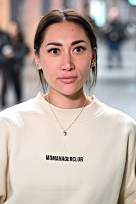 RTL - Dschungelcamp 2026. Samira Yavuz anläßlich der Abreise der Kandidaten der RTL - Sendung Ich bin ein Star - holt mich hier raus zum Dschungel-Camp 2026 in Australien am 16.01.2026 auf dem Flughafen Frankfurt Main. 20260116MWI099977
