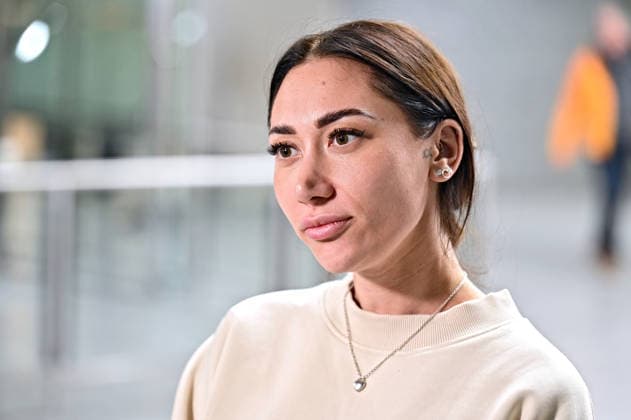 RTL - Dschungelcamp 2026. Samira Yavuz anläßlich der Abreise der Kandidaten der RTL - Sendung Ich bin ein Star - holt mich hier raus zum Dschungel-Camp 2026 in Australien am 16.01.2026 auf dem Flughafen Frankfurt Main. 20260116MWI100068